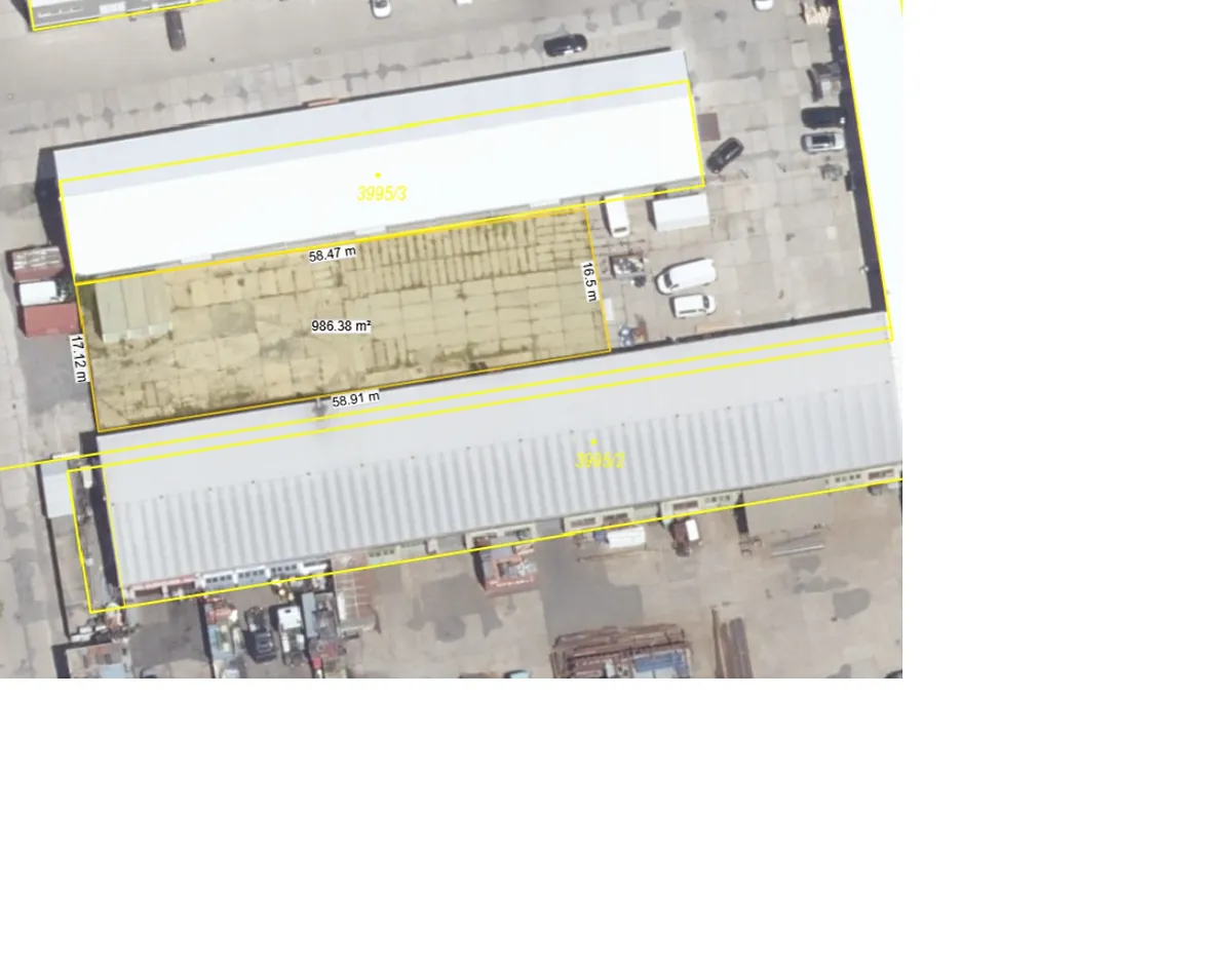 Pronájem komerčního pozemku 1000 m²